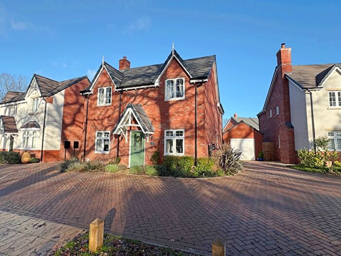 3 Bedroom Detached House For Sale In Thomas Bates Road, Kenilworth, CV8