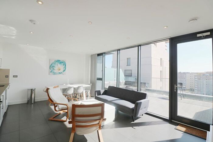 2 Bedroom Apartment To Rent In Wick Tower, Powis Street, London, SE18