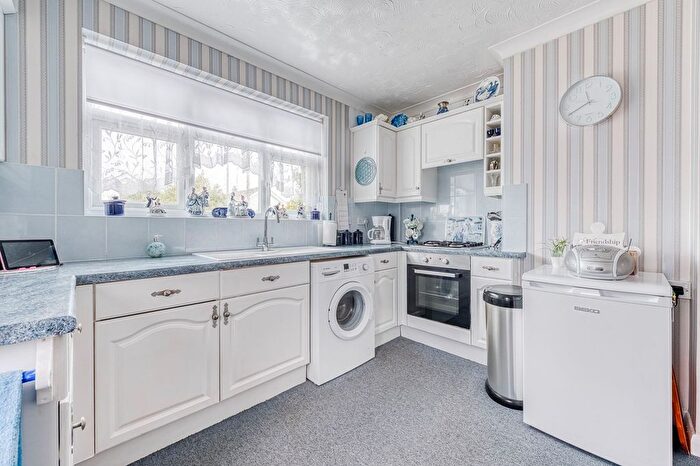 2 Bedroom Detached Bungalow For Sale In Arthur Avenue, Caister-On-Sea, NR30