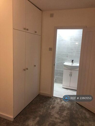 4 Bedroom Terraced House To Rent In Alexandra Road, Grantham, NG31
