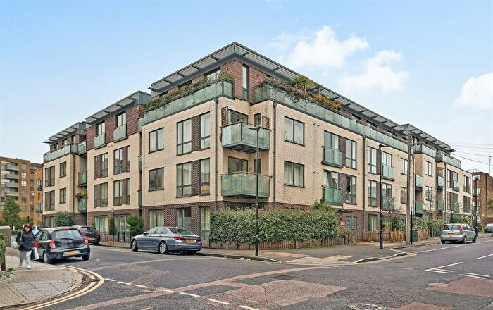 1 Bedroom Apartment To Rent In Riddell Court, Campsbourne Road, Hornsey, N8