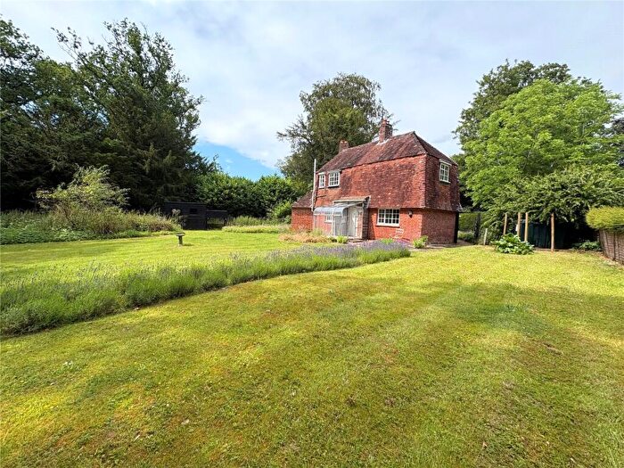 3 Bedroom Detached House To Rent In Upham, Southampton, Hampshire, SO32