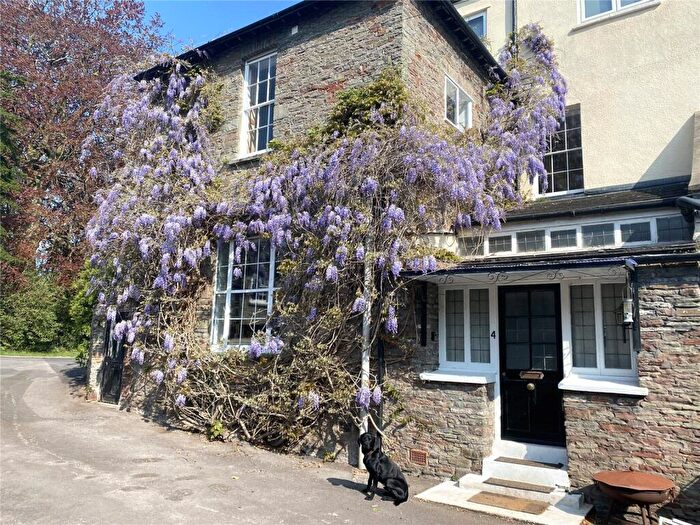 2 Bedroom Apartment For Sale In Beckspool Road, Frenchay, Bristol, BS16