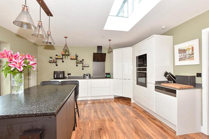 5 Bedroom Detached House For Sale In Pembroke Avenue, Margate, Kent, CT9