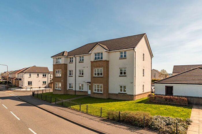 2 Bedroom Flat For Sale In Leyland Road, Bathgate, EH48