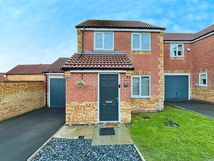 3 Bedroom Detached House For Sale In Valley Dene, Chopwell, Newcastle Upon Tyne, Tyne And Wear, NE17