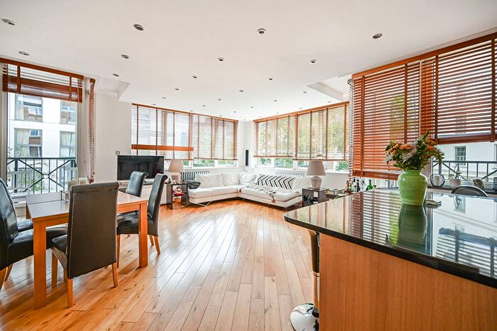 2 Bedroom Flat To Rent In Chelsea Harbour, Chelsea, London, SW10