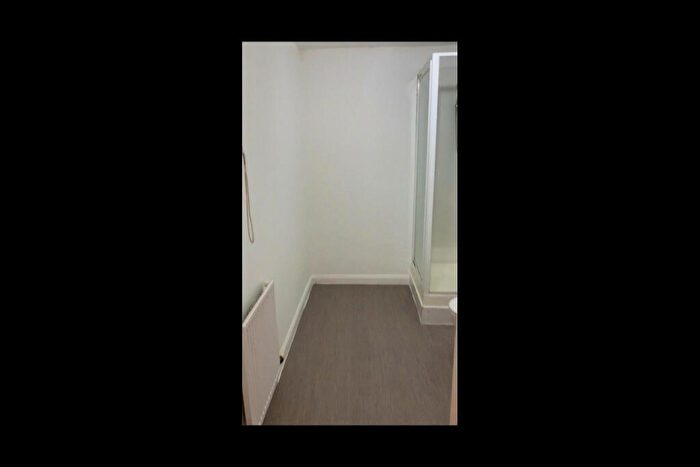 1 Bedroom Flat To Rent In Wilson Street, Hamilton, ML3