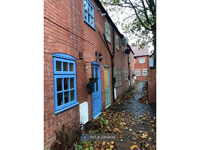 2 Bedroom Terraced House To Rent In Loveridge Mews, Newark, NG24