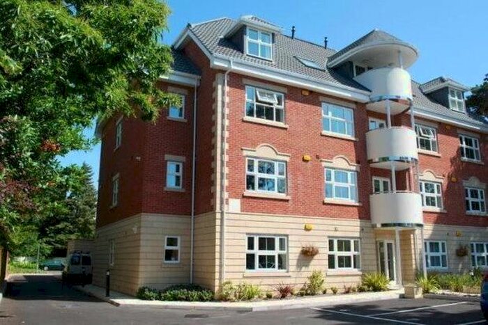 2 Bedroom Flat To Rent In Christchurch Road, Bournemouth, BH1