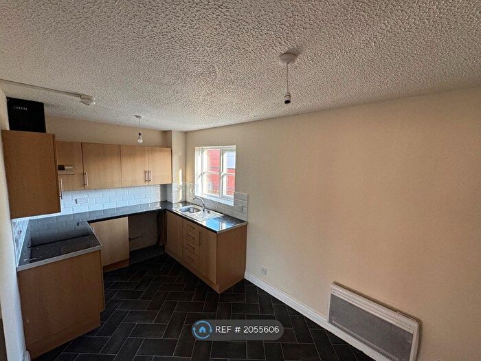 1 Bedroom Flat To Rent In Dove Tree Court, Blackpool, FY4