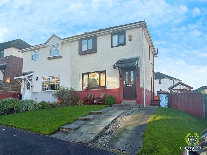 3 Bedroom Semi Detached House For Sale In Hillside, Burnley, BB11