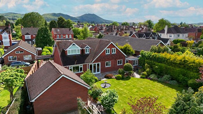 4 Bedroom Detached House For Sale In Leegomery Road, Wellington, Telford, Shropshire, TF1