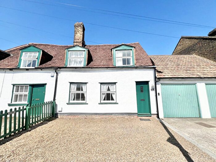 2 Bedroom Terraced House To Rent In Brook Street, Brentwood, CM14