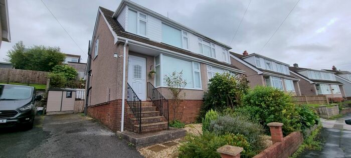 3 Bedroom Property To Rent In Woodcote, Killay, Swansea, SA2