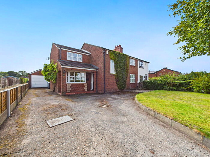 3 Bedroom Semi-Detached House For Sale In Coach Road, Bickerstaffe, Lancashire, L39