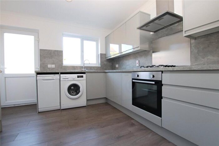 5 Bedroom Terraced House To Rent In Linley Close, Bath, Somerset, BA2