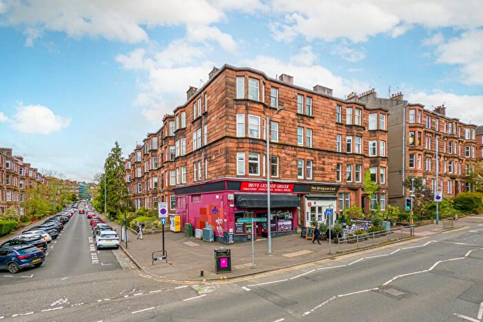 2 Bedroom Apartment For Sale In Clarence Drive, Hyndland, Glasgow, G12