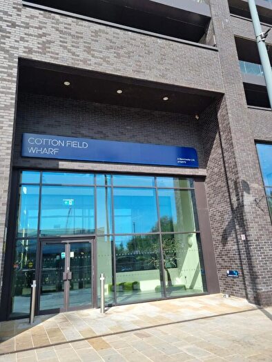 2 Bedroom Apartment To Rent In New Union Street, Manchester, Greater Manchester, M4