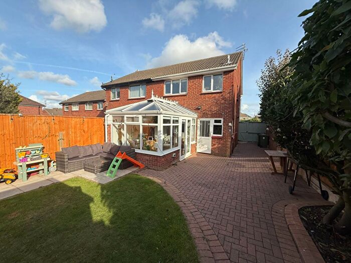 3 Bedroom Semi-detached House For Sale In Castleton Drive, Bootle, L30