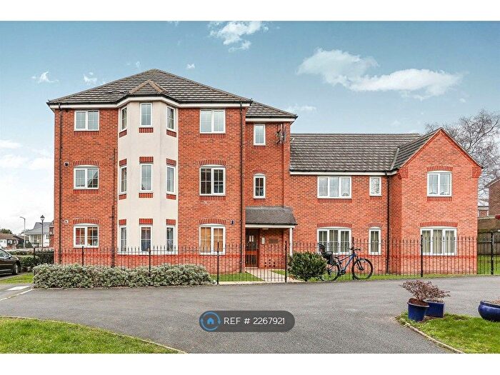2 Bedroom Flat To Rent In Oxford Grove, Birmingham, B37