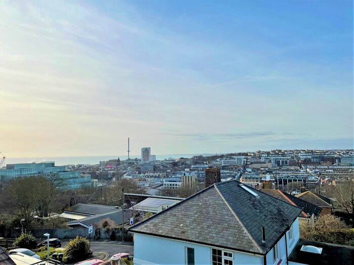 3 Bedroom Terraced House To Rent In Windmill Street, Brighton, BN2