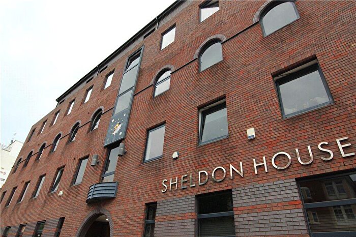 1 Bedroom Apartment To Rent In High Road, Finchley, N12