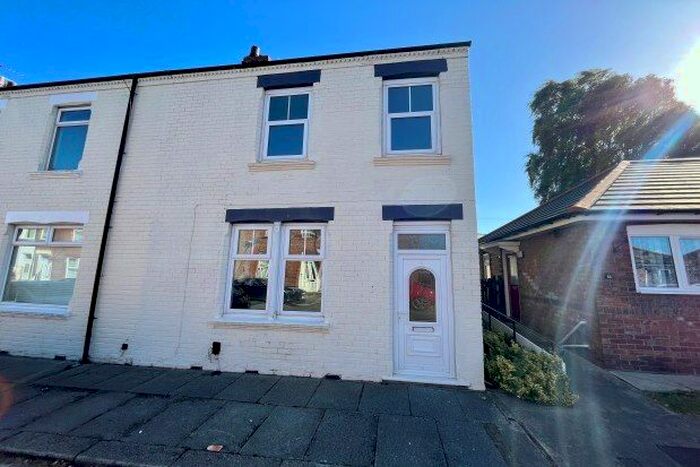 3 Bedroom End Of Terrace House To Rent In Hilda Street, Darlington, DL1