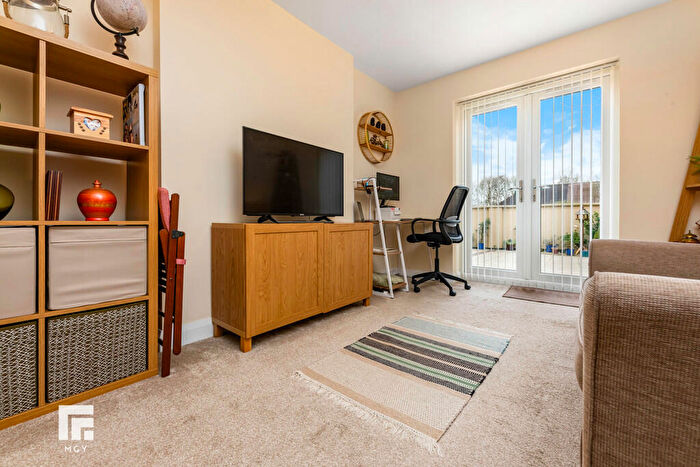 3 Bedroom Terraced House For Sale In St. Martins Crescent, Llanishen, Cardiff, CF14