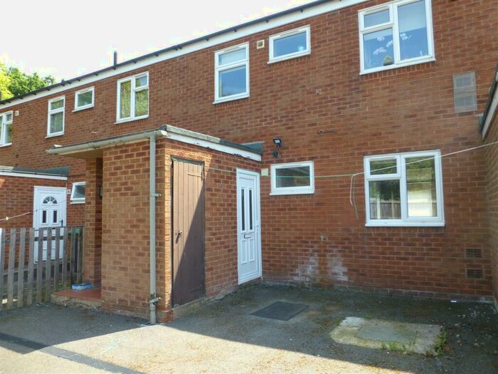 1 Bedroom Flat To Rent In Bridge Street, Southsea, LL11