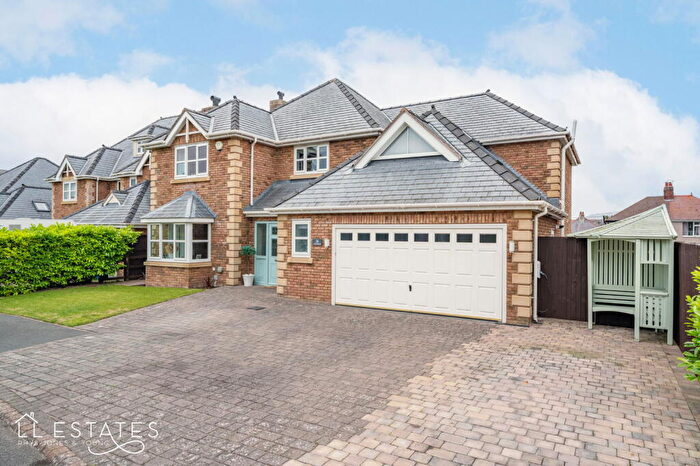 5 Bedroom Detached House For Sale In Castlefields, Rhuddlan, LL18