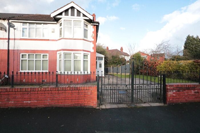 3 Bedroom Semi-Detached House To Rent In Egerton Road South, Chorlton, M21
