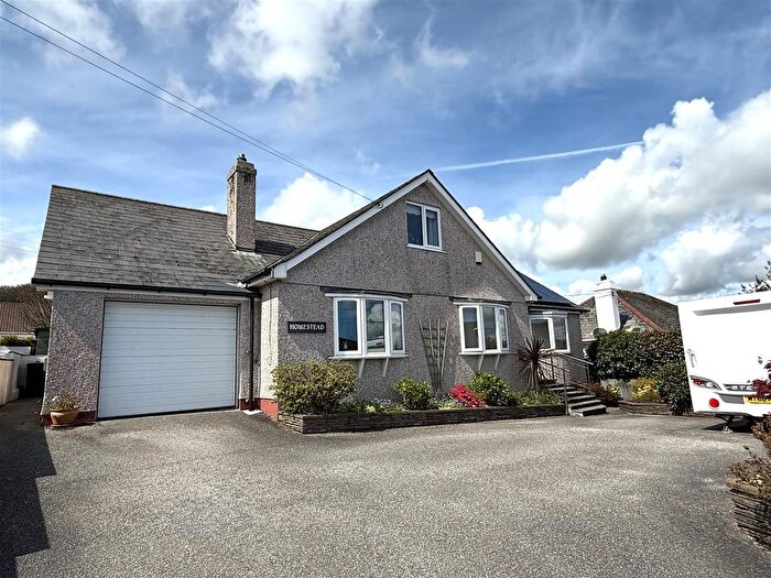 4 Bedroom Detached House For Sale In Church Road, Mabe Burnthouse, Penryn, TR10