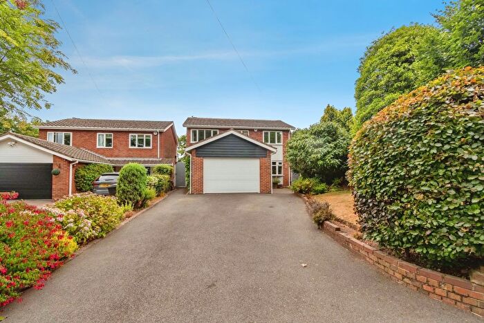 4 Bedroom Detached House For Sale In Lichfield Road, Sandhills, Walsall, West Midlands, WS9