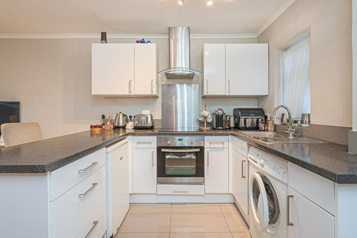 1 Bedroom Terraced House To Rent In Somerset Close, Hersham, Walton-On-Thames, Surrey, KT12