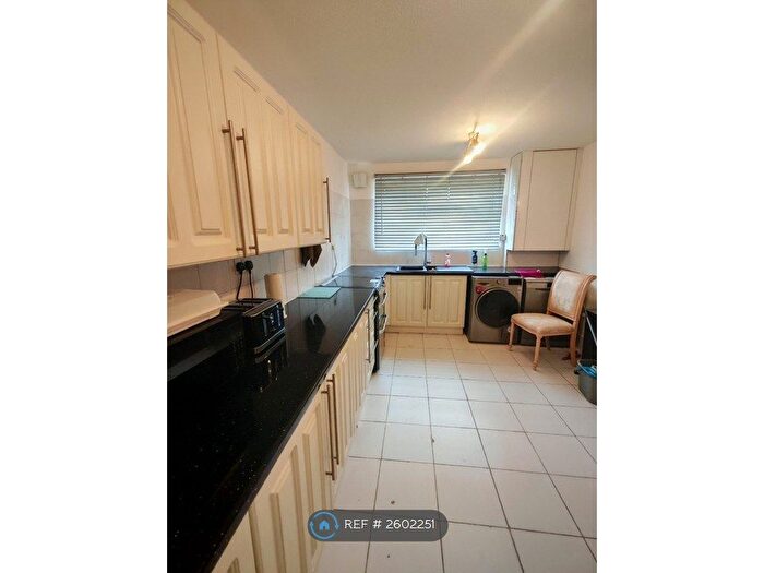 3 Bedroom Terraced House To Rent In Aspen Lane, Northolt, UB5