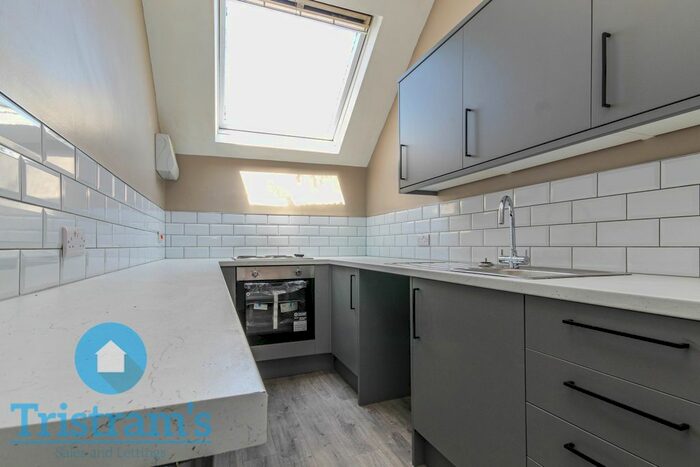 1 Bedroom Flat To Rent In Beech Avenue, New Basford, NG7