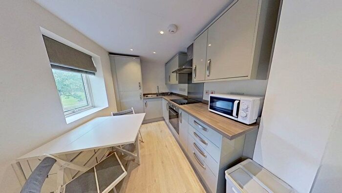 1 Bedroom Terraced House To Rent In North Street, Leeds City Centre, Leeds, LS2