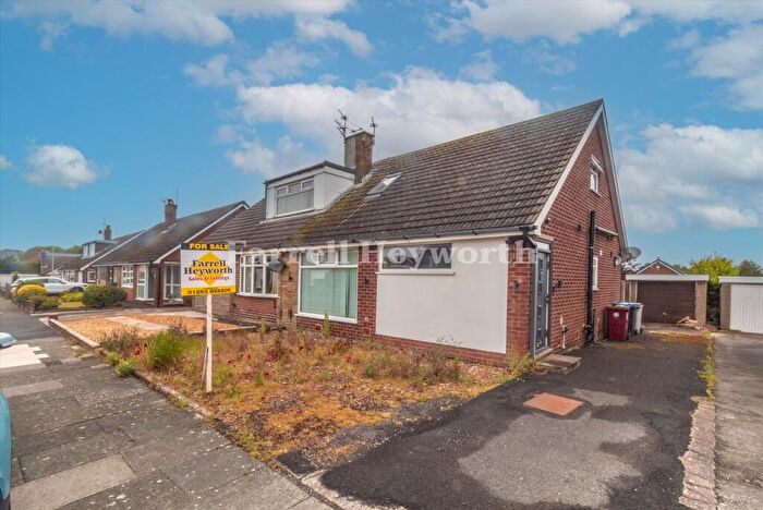 3 Bedroom Semi-Detached House For Sale In Glenfield Avenue, Blackpool, FY2