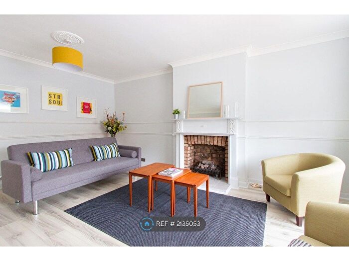 3 Bedroom Terraced House To Rent In Grenaby Avenue, Croydon, CR0