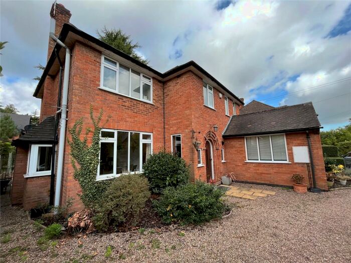 4 Bedroom Detached House To Rent In Meriden Road, Hampton-in-Arden, Solihull, West Midlands, B92