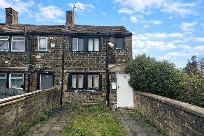 Detached House For Sale In Great Horton Road, Bradford, BD7
