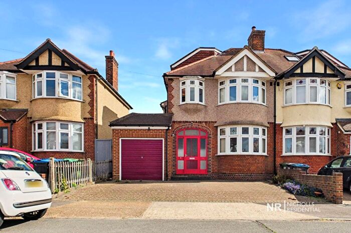 4 Bedroom Semi-Detached House For Sale In Bolton Road, Chessington, Surrey., KT9