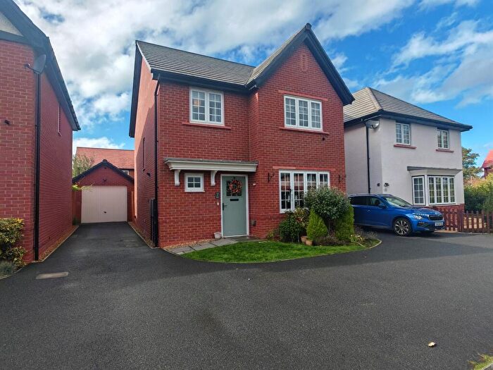 4 Bedroom Detached House For Sale In Jones Avenue, Crewe, CW1