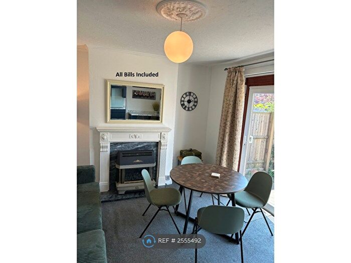 4 Bedroom Semi-detached House To Rent In Rannoch Road, Bristol, BS7