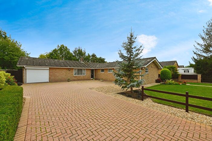 3 Bedroom Detached Bungalow For Sale In School Road, West Walton, PE14