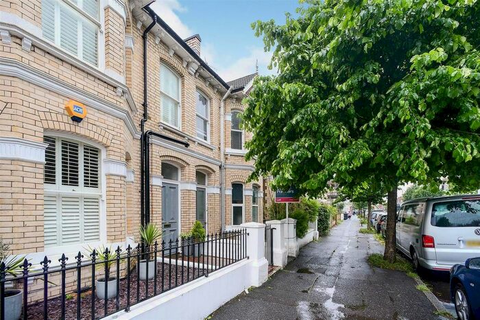 Studio To Rent In Portland Road, Hove, BN3