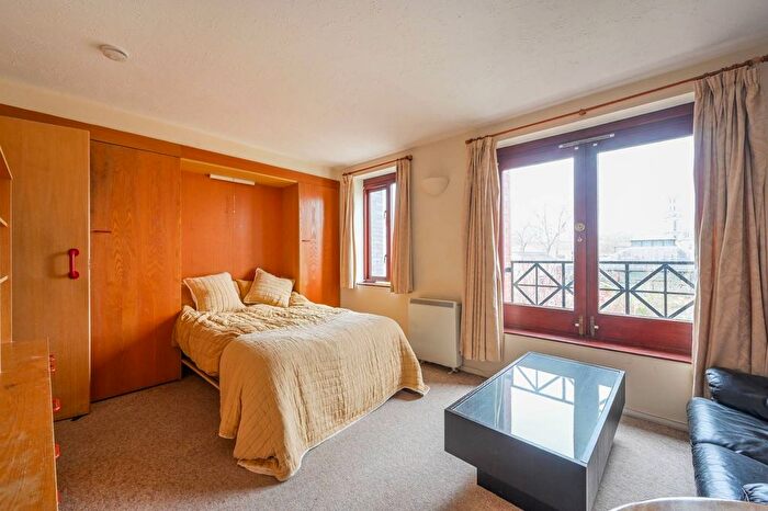 Studio To Rent In Discover Walk, Wapping, London, E1W