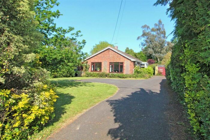 3 Bedroom Detached Bungalow For Sale In Kingshall Street, Rougham, IP30