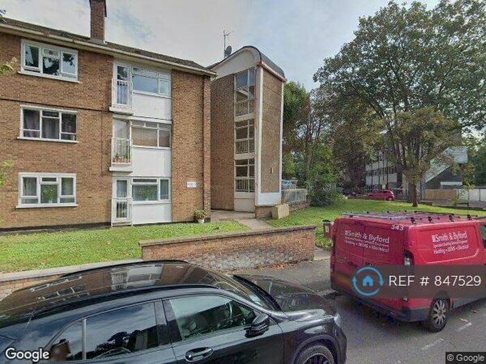 2 Bedroom Flat To Rent In Eliot Park, London, SE13